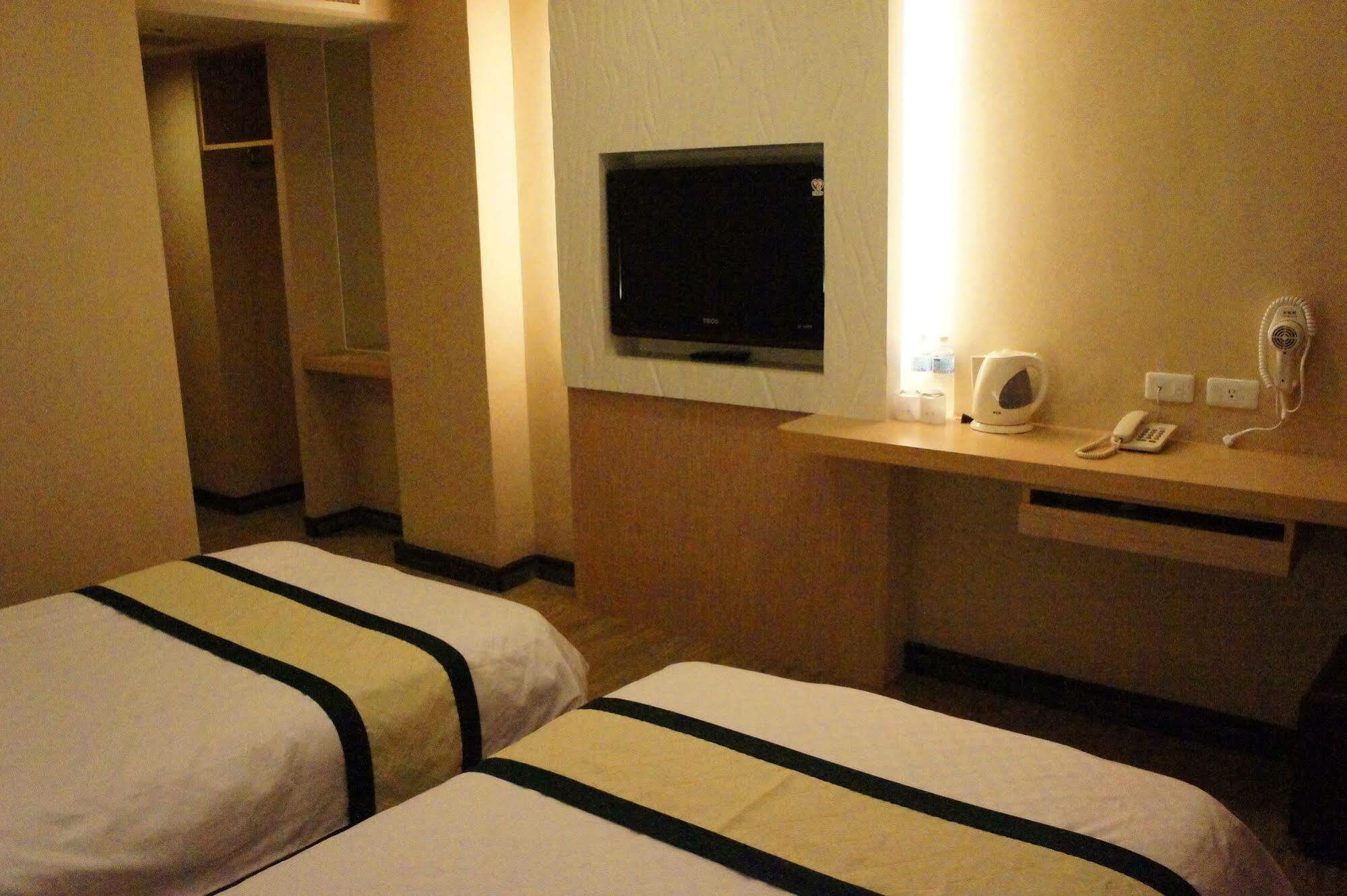 Fish Hotel Cao Hùng Ngoại thất bức ảnh