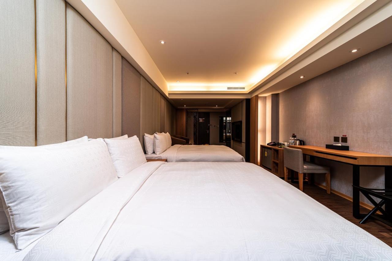 Fish Hotel Cao Hùng Ngoại thất bức ảnh