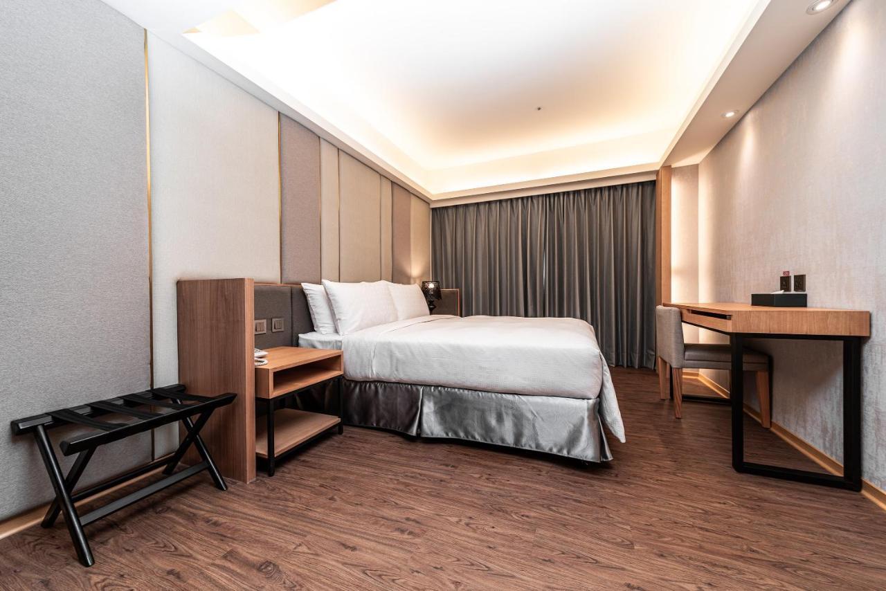 Fish Hotel Cao Hùng Ngoại thất bức ảnh